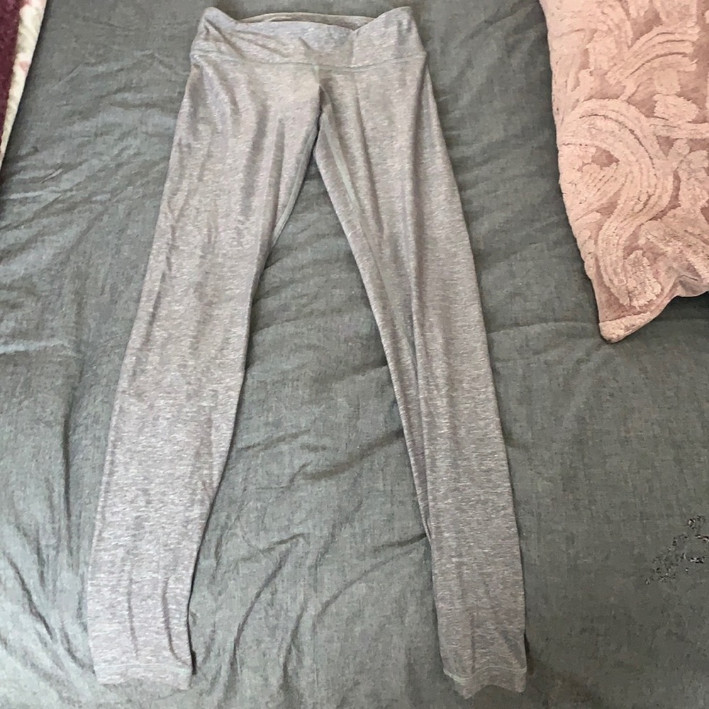 Grey lululemon leggings